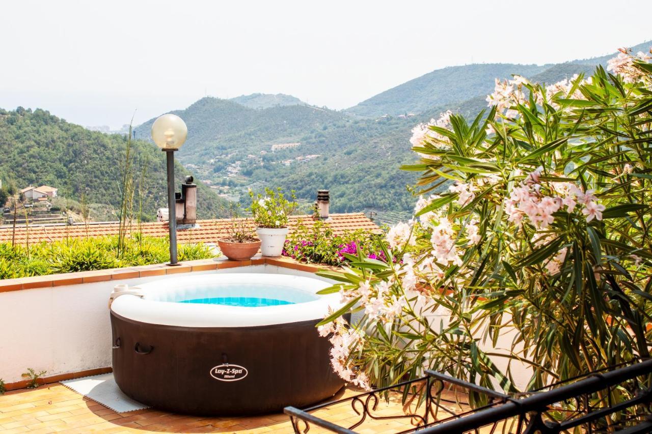 Ampi Terrazzi E Parcheggio - Relax In Villa Bardino Nuovo Экстерьер фото